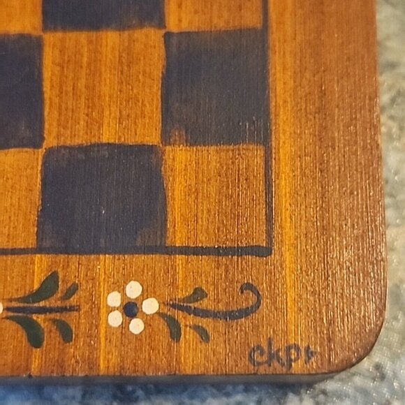 6" Checkerboard Hand Painted Vintage Folk Art Look Decor - Picture 3 of 6